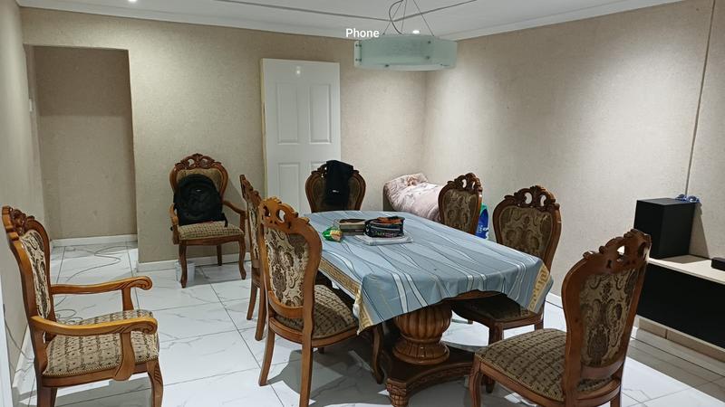 2 Bedroom Property for Sale in Kwa Nobuhle Eastern Cape